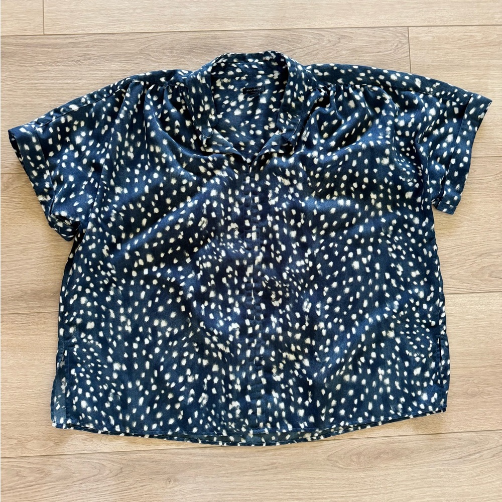 Ann Taylor Blue Boxy Short Sleeve Button Down Shirt
